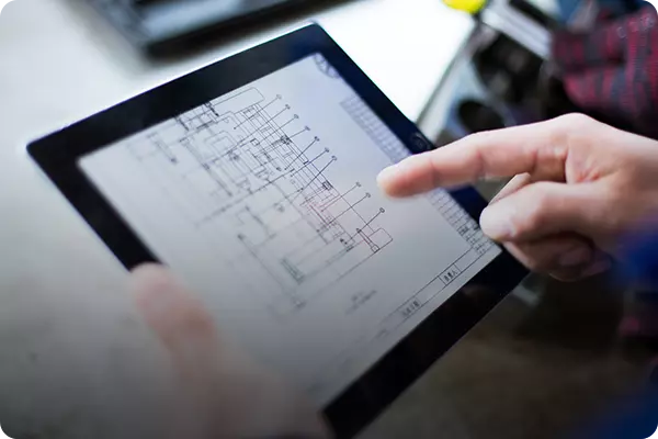 anso discusses project details with customers